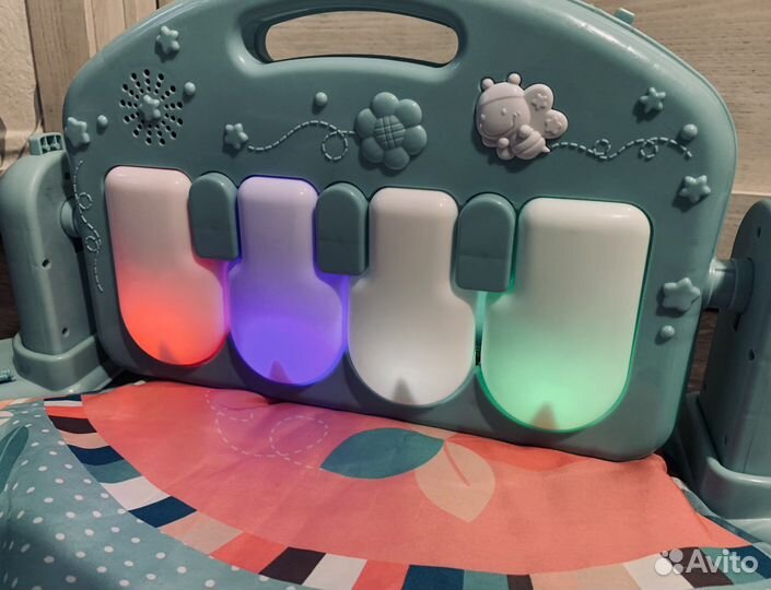 Развивающий коврик