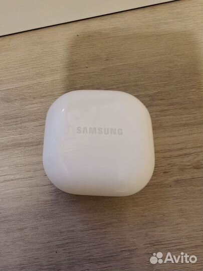 Samsung galaxy buds 2