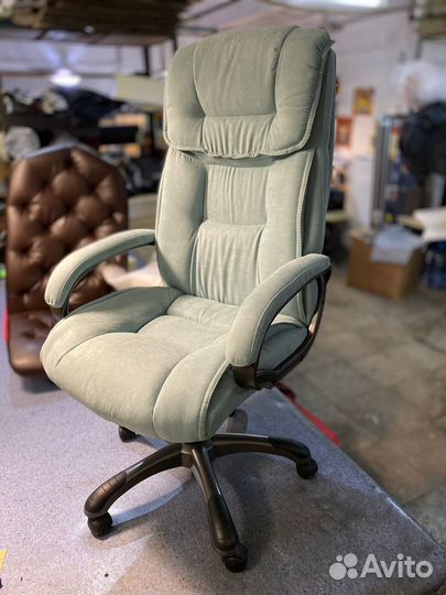 Компьютерное кресло