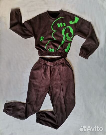 Кастомный женский спортивный костюм, утеплённый 44