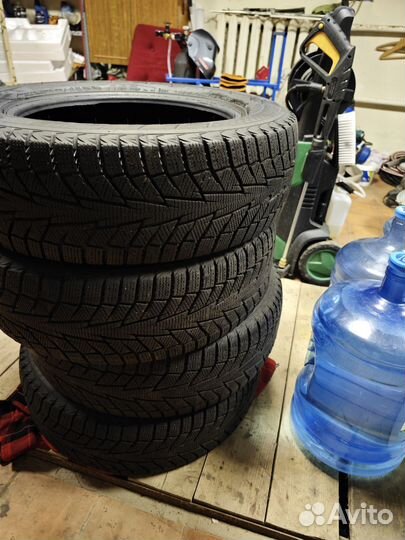 Hankook Winter I'Cept IZ2 185/65 R15