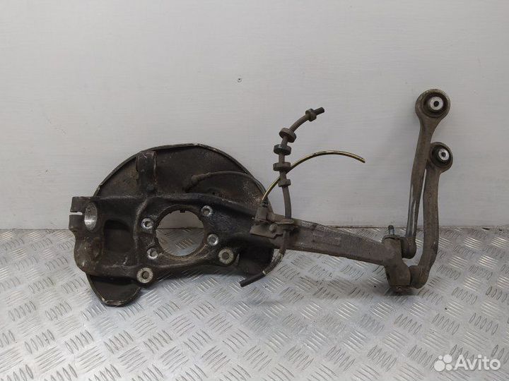 Кулак поворотный правый, Audi A4(B8) 2014