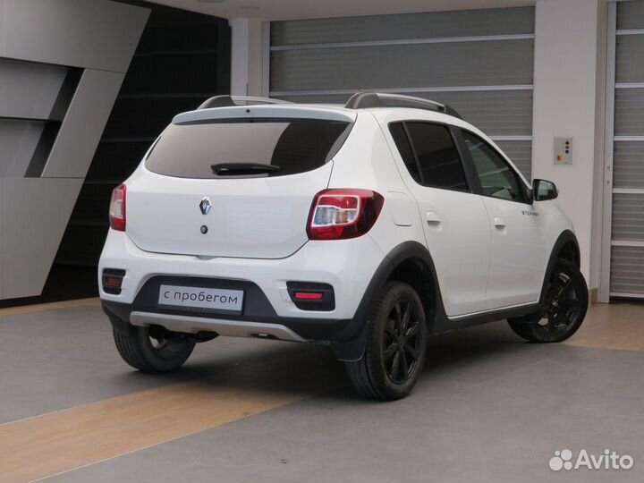 Renault Sandero Stepway 1.6 МТ, 2021, 60 195 км