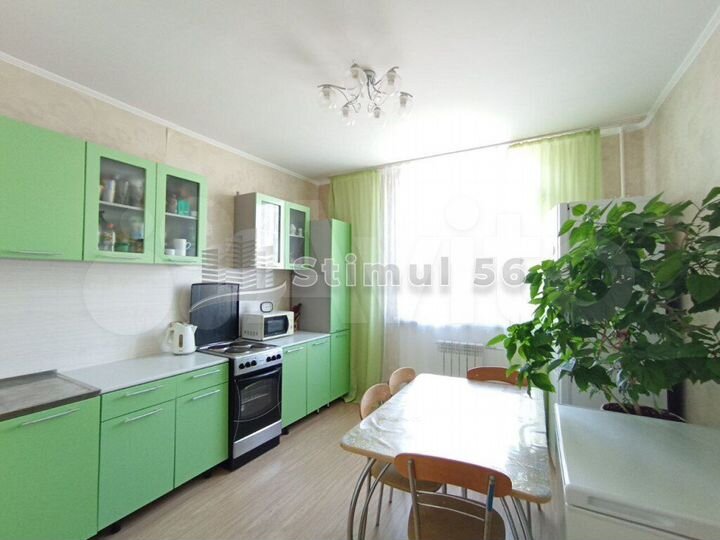 3-к. квартира, 80 м², 7/17 эт.