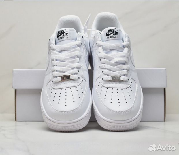 Кроссовки Nike Air Force 1