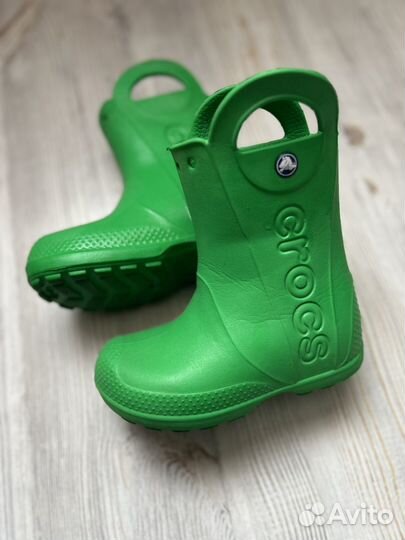 Резиновые сапоги crocs