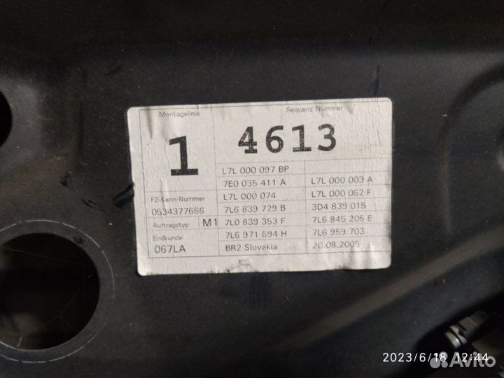 Стеклоподъемный механизм зад. лев. VW Touareg 03-1