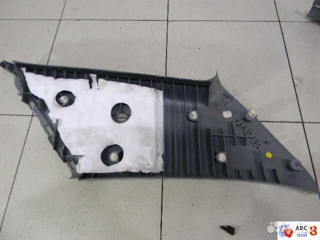 Обшивка стойки Акура MDX YD1