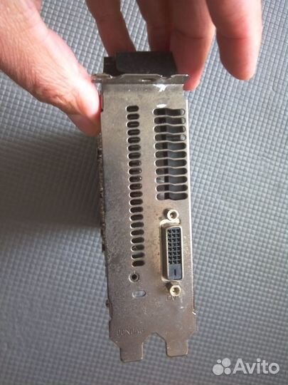 AMD Radeon RX 570 8gb