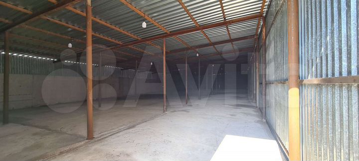 Склад, 570 м²