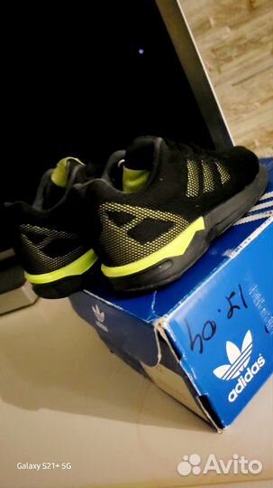 Кроссовки детские adidas 23