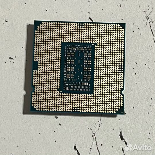 Процессор Intel Core i7-11700 LGA 1200 UHD Graphic