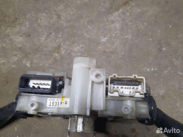 Подрулевой переключатель mazda 323