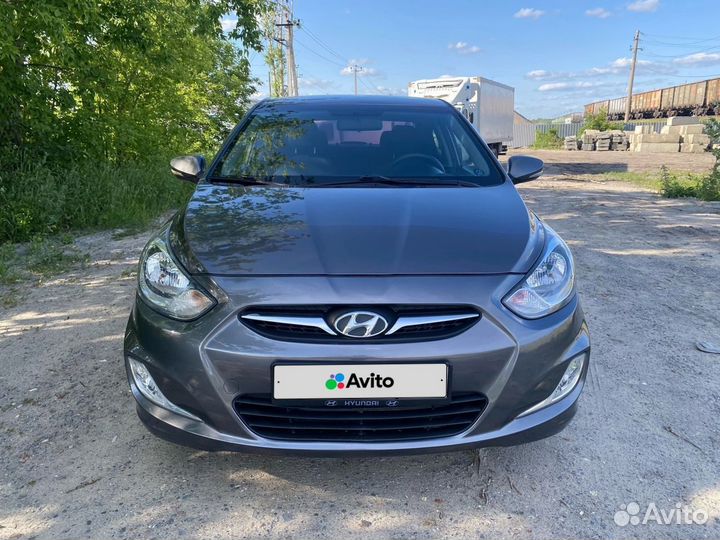 Hyundai Solaris 1.6 AT, 2011, 150 350 км
