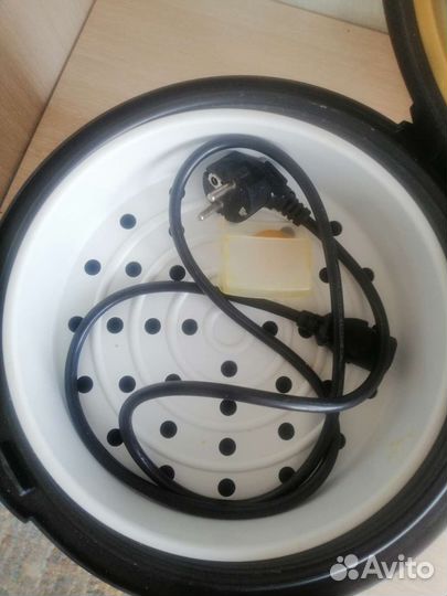 Мультиварка redmond