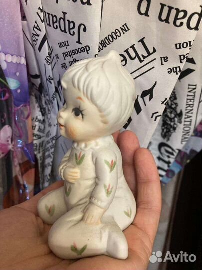 Фарфоровые статуэтки дети
