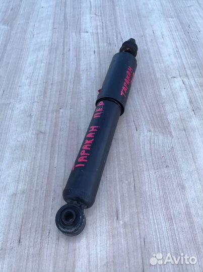 Амортизатор передний Hyundai Terracan 2.5L