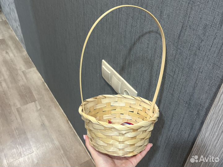 Корзина плетеная