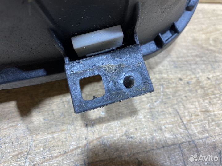 Фара передняя левая Volkswagen Golf 4 141812