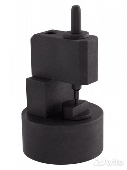 Станок для заклепывания маникюрных кусачек