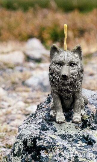 Свеча Волк