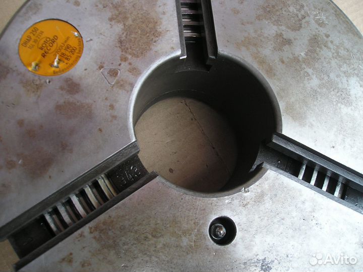 Патрон токарный 250 на планшайбу