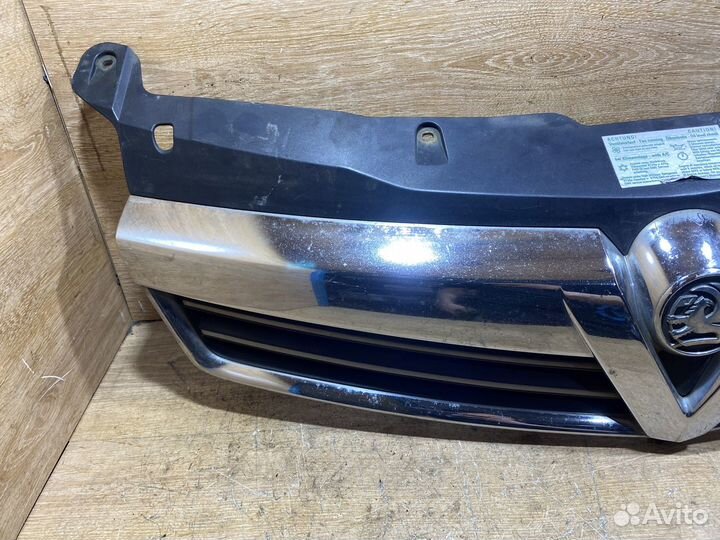 Решетка радиатора Opel Astra H рест Арт. 130333