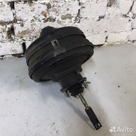 Вакуумный усилитель тормозов BMW e32