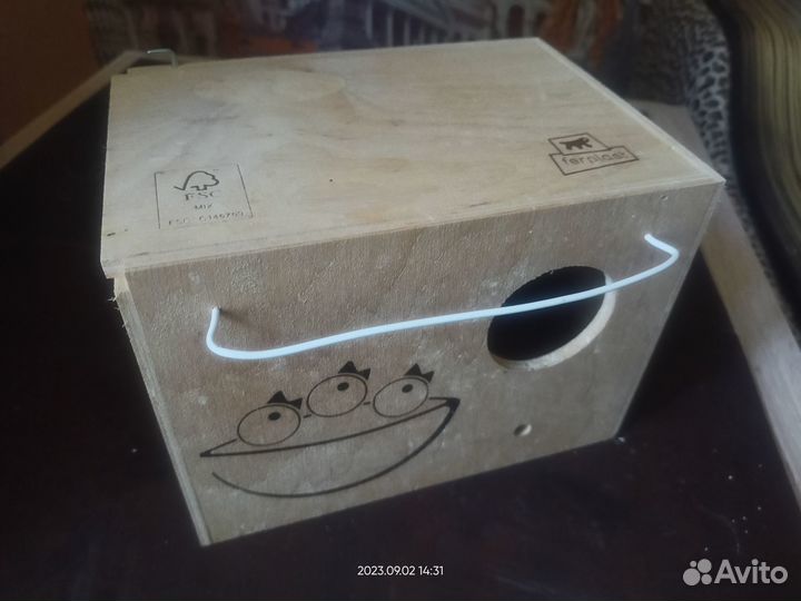 Домик для попугаев