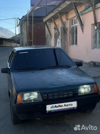 ВАЗ 2109 1.5 МТ, 2003, битый, 250 000 км