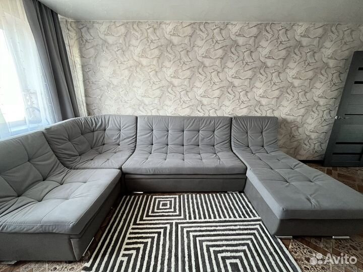 Большой угловой диван бу