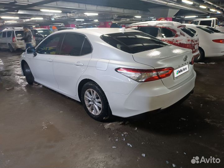 Toyota Camry 2.0 AT, 2020, 100 000 км