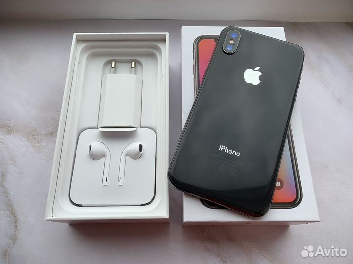 iPhone X, 256 ГБ