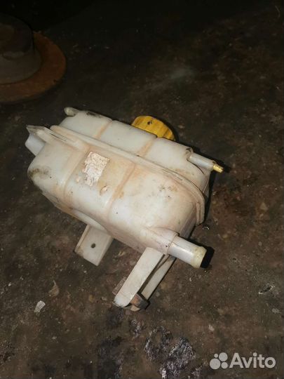 Расширительный бачок Daewoo Nubira 2