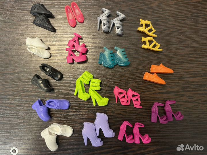 Обувь для куклы Барби (Barbie)