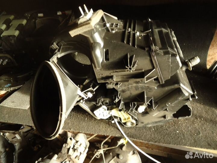 Корпус отопителя Peugeot 206