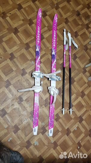 Лыжи детские с палками
