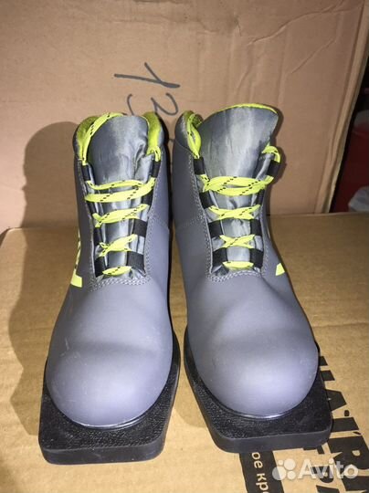 Лыжные ботинки р-р 37,5
