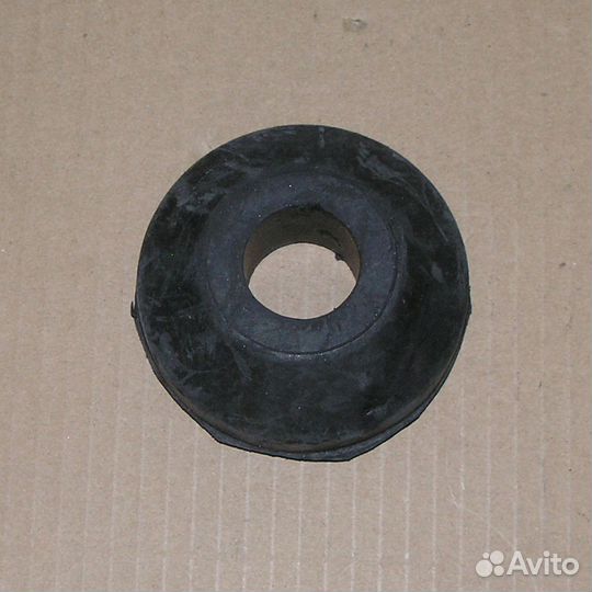 Втулка кабины передняя (крепления двигателя автомо