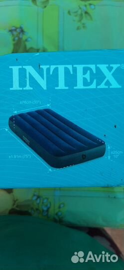 Надувной матрас новый