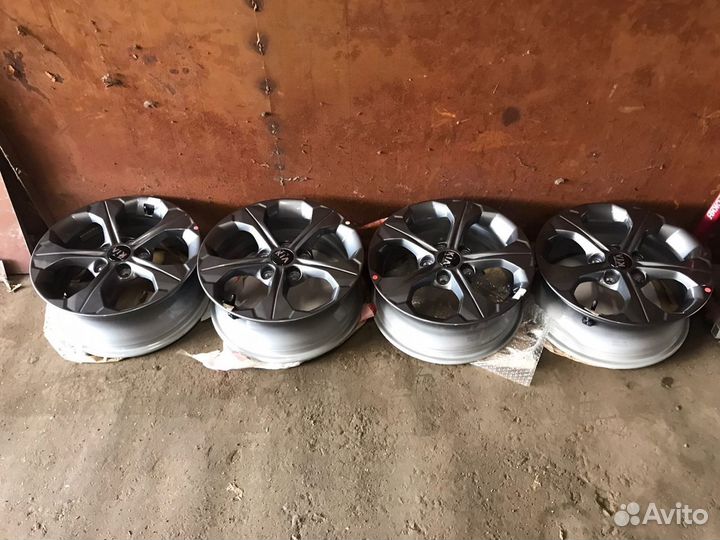 Диски Kia Seltos R16 5x114.3 ET44 D67.1 Оригинал