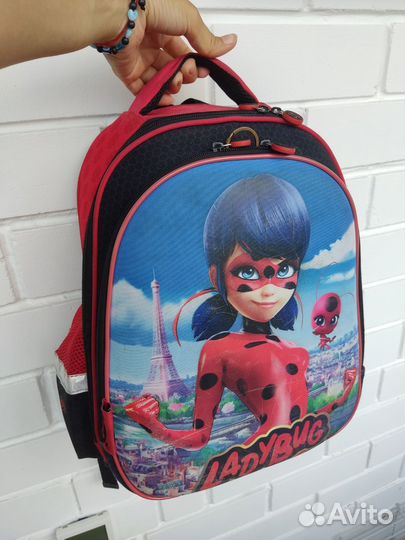 Школьный рюкзак