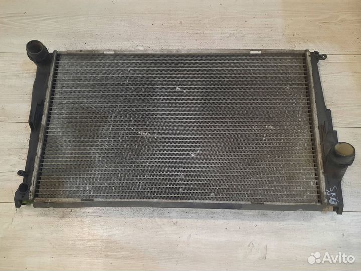 Радиатор основной BMW 3 E90 E91 E92 E93 E87