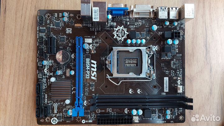 Материнская плата