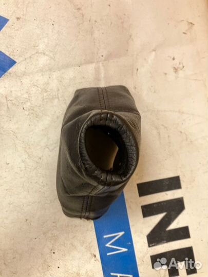 Кожа консоли АКПП Infiniti Qx70 S51 V9X