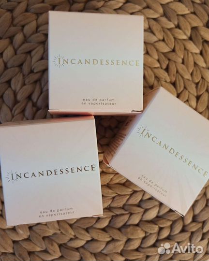 Инкандесанс Эйвон набор из трёх штук косметика