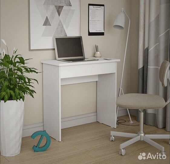 Письменный стол