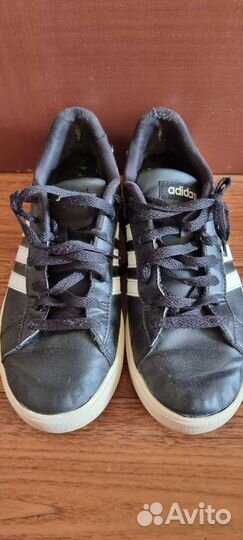 Кроссовки adidas