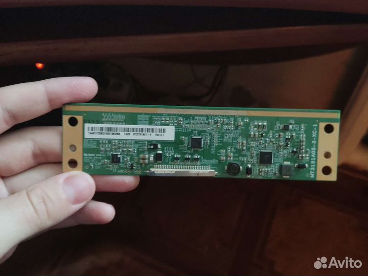 Sharp LC-32LB591U TCL 32S301 T-Con Board MT3151A