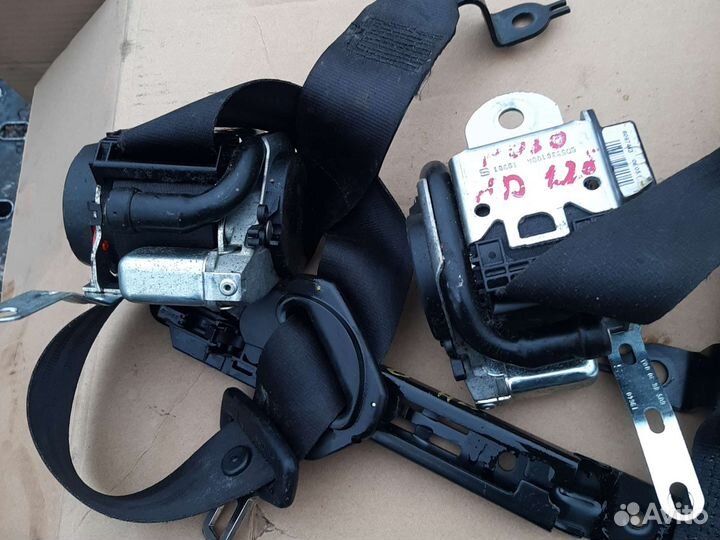 Ремень безопасности Фольксваген Поло 4 передний